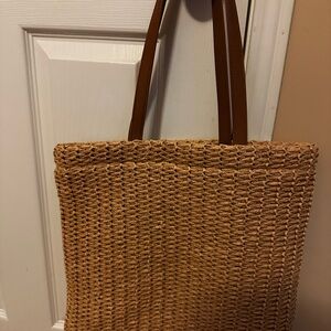 GAP straw tote bag. Never used